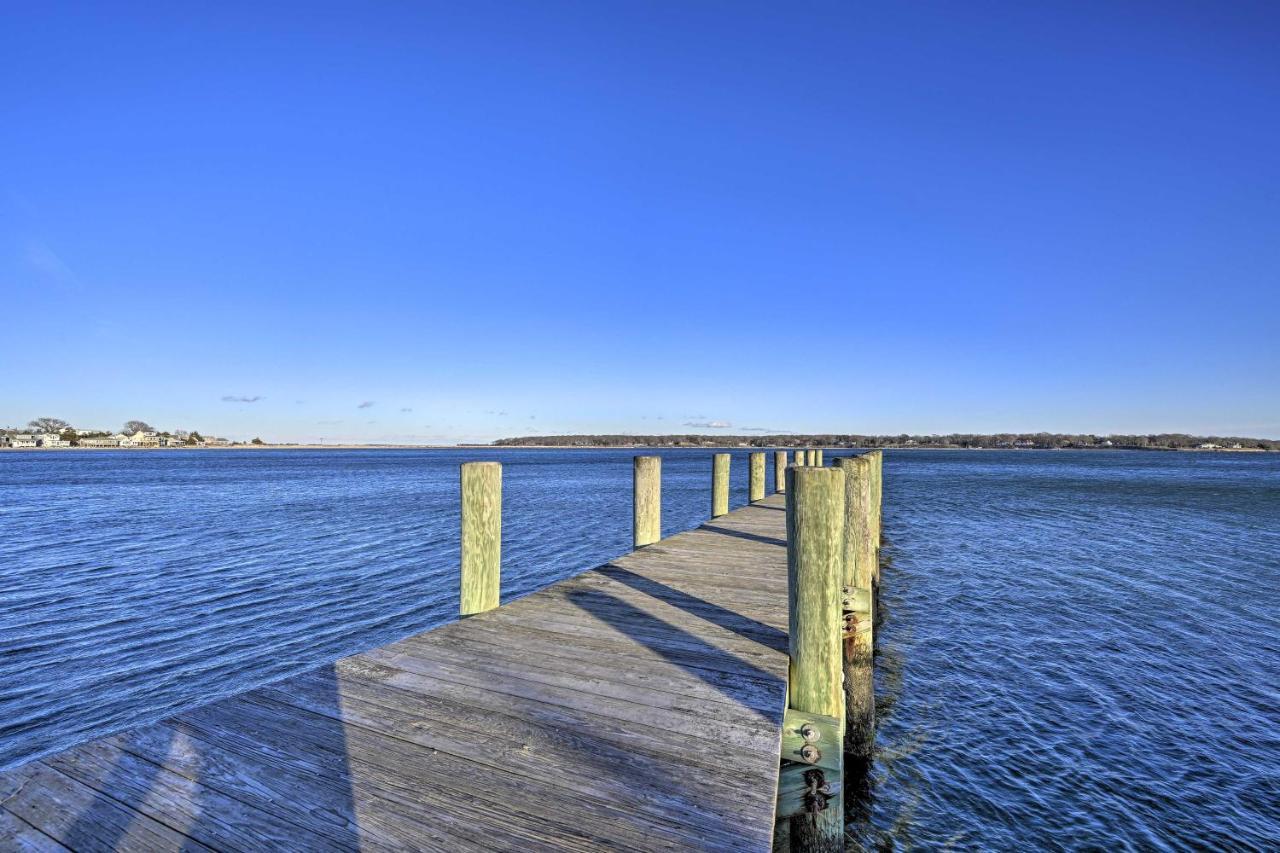 Bright Apartment - Half Mi To Greenport Harbor! المظهر الخارجي الصورة